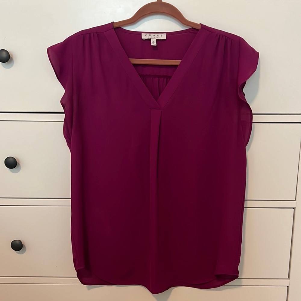 Never worn in perfect condition blouse/tank